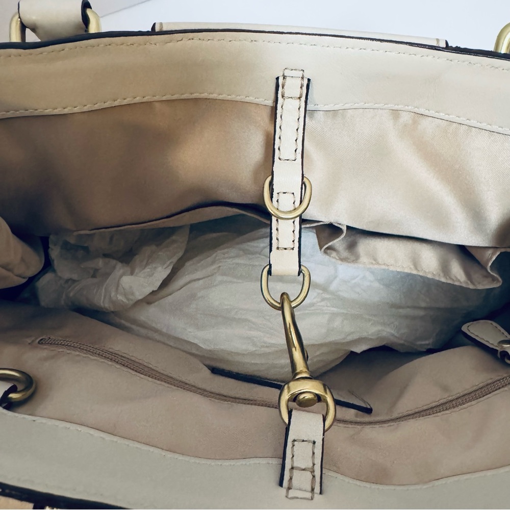 Coach Hampton Ivory Pebbled Leather Satchel - Picture 5 of 9